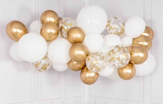 décoration guirlandes de ballons et ballons géants anniversaire intermarché