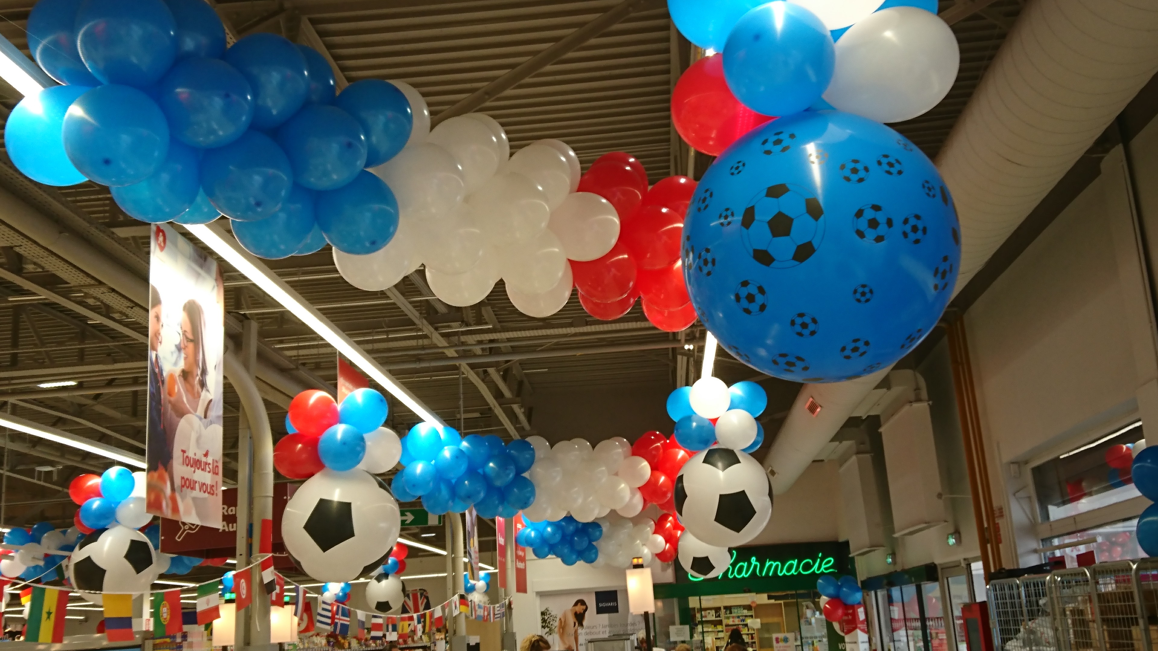 Guirlandes de ballons, ballons géants Coupe du Monde 2018